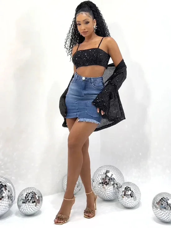 Saia Feminina Jeans Meia Coxa Barra Assimetrica