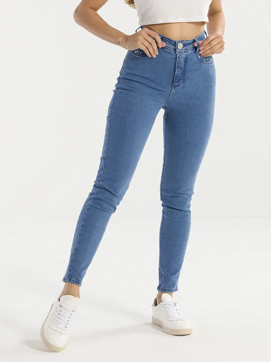 Calça Feminina Jeans Skinny Taxas Metálicas