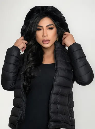 Jaqueta Puffer Feminina com Capuz de Pelinho