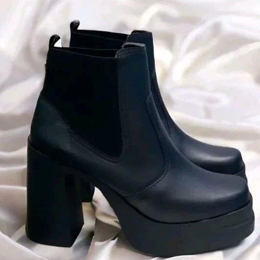 Bota Salto Bloco Alto Coturno