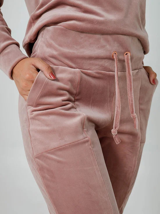 Conjunto Feminino Plush Capuz Fixo