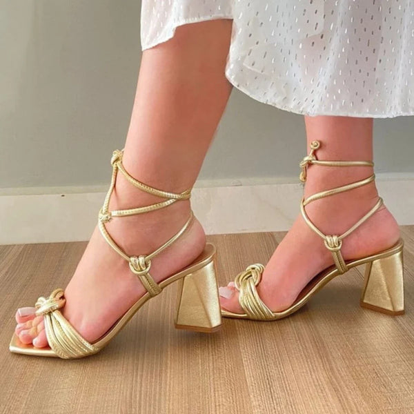 Salto Bloco Dourado Brilhante